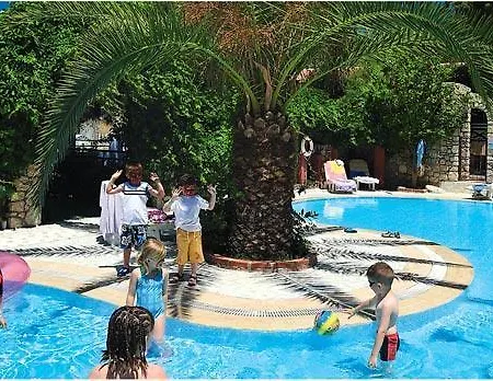 Noa ホテル オルデニズ