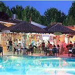 Noa Hotel 4*