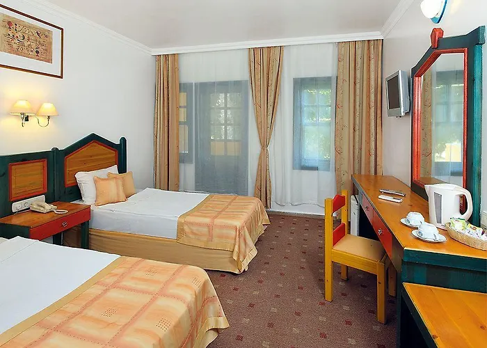Noa Hotel